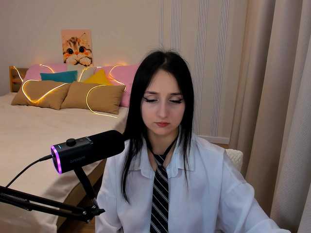 JulietteMonli live cam on BongaCams