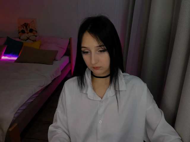 JulietteMonli live cam on BongaCams
