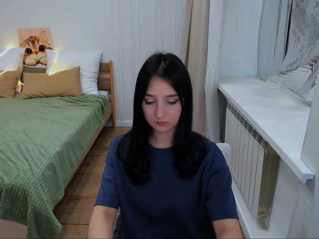 JulietteMonli live cam on BongaCams