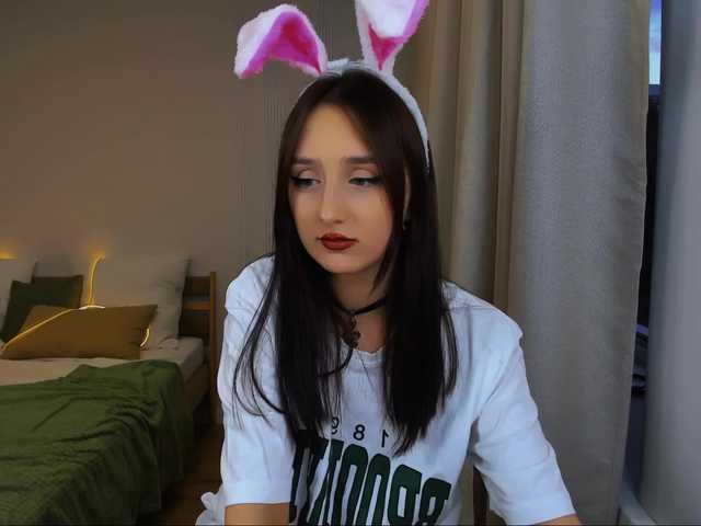 JulietteMonli live cam on BongaCams
