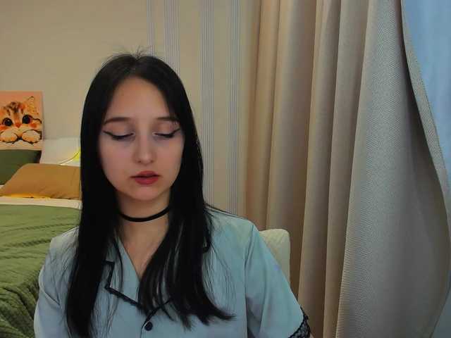 JulietteMonli live cam on BongaCams