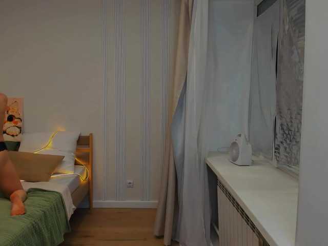 JulietteMonli live cam on BongaCams