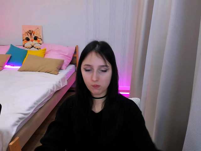 JulietteMonli live cam on BongaCams