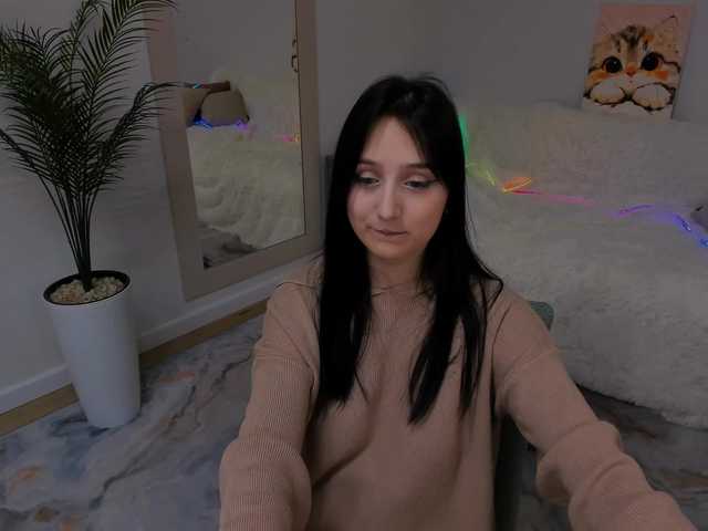 JulietteMonli live cam on BongaCams