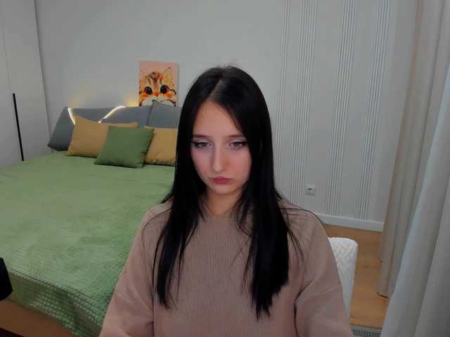 JulietteMonli live cam on BongaCams