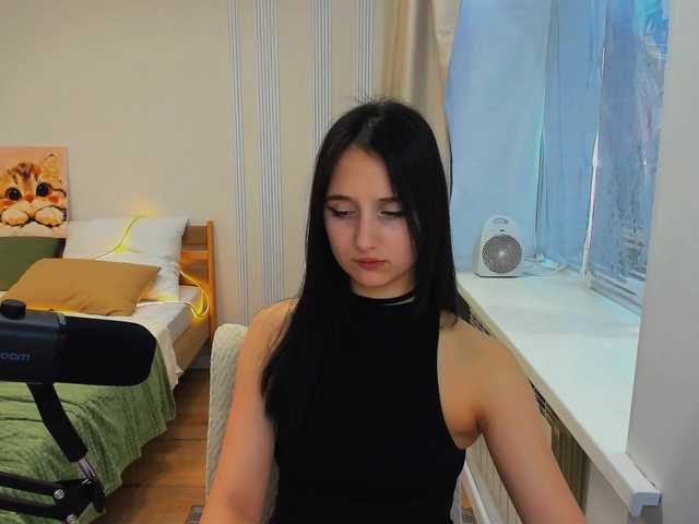JulietteMonli live cam on BongaCams