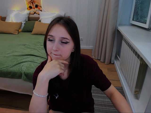 JulietteMonli live cam on BongaCams