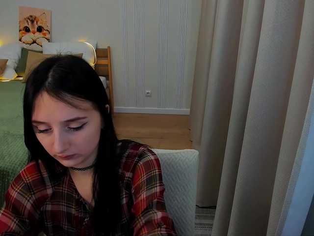 JulietteMonli live cam on BongaCams