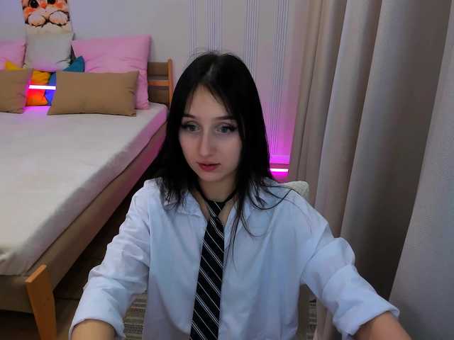 JulietteMonli live cam on BongaCams