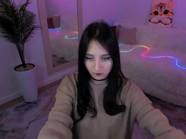 JulietteMonli live cam on BongaCams