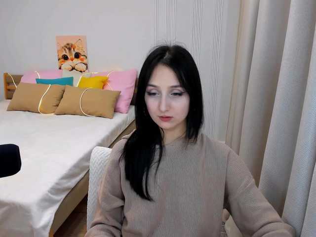 JulietteMonli live cam on BongaCams