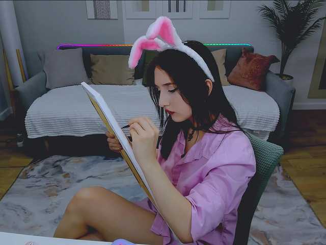 JulietteMonli live cam on BongaCams