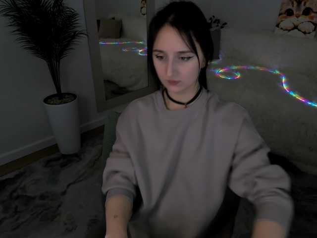 JulietteMonli live cam on BongaCams