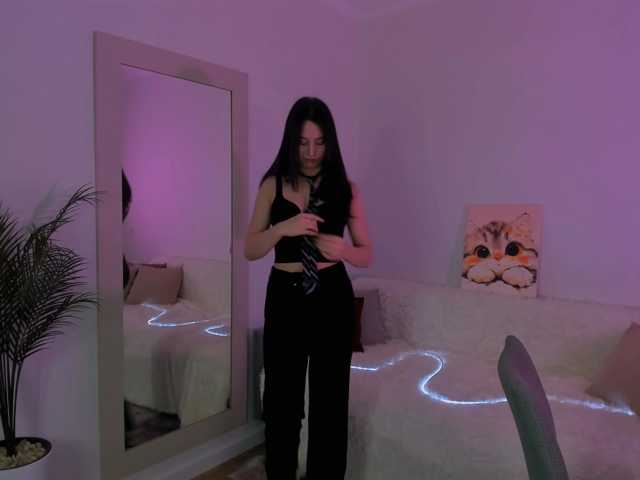 JulietteMonli live cam preview