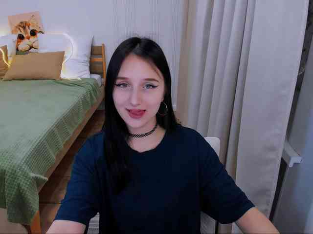 JulietteMonli webcam