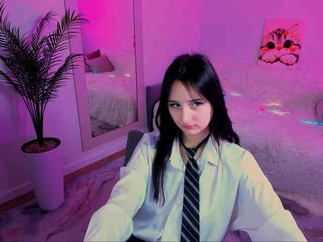 JulietteMonli webcam