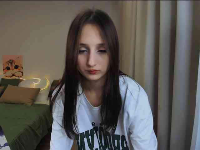 JulietteMonli webcam