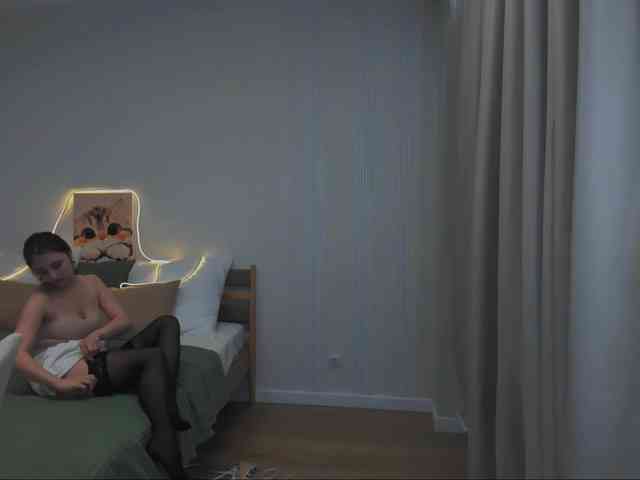 JulietteMonli webcam