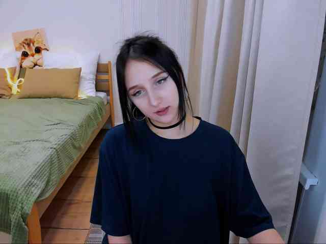 JulietteMonli webcam