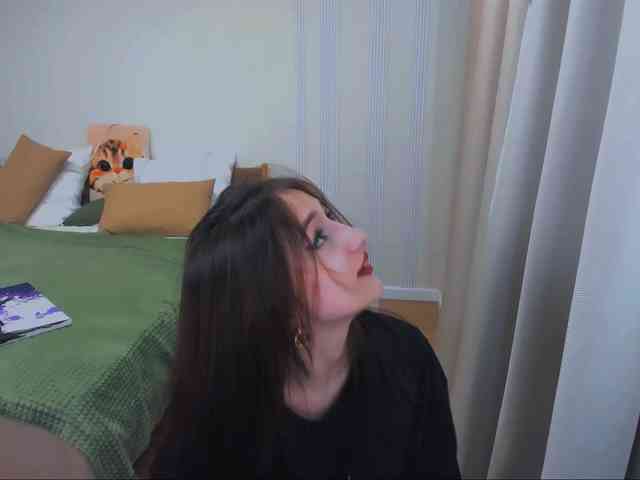 JulietteMonli webcam