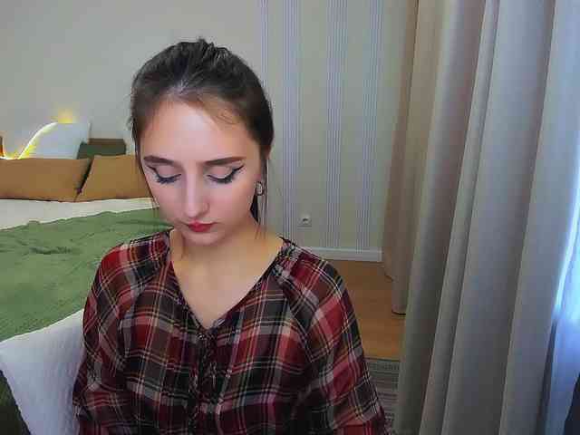 JulietteMonli webcam