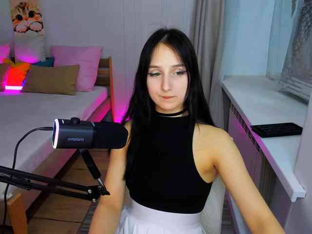 JulietteMonli webcam