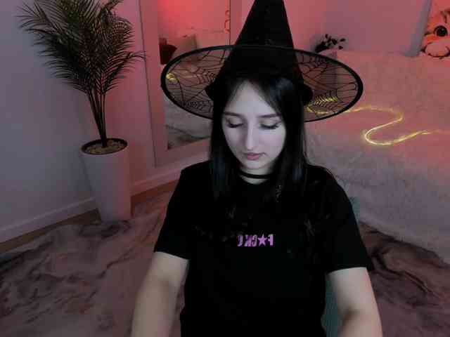 JulietteMonli webcam