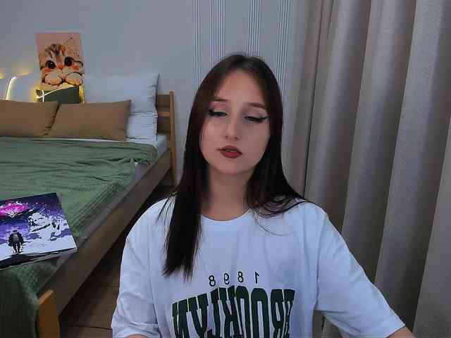 JulietteMonli webcam