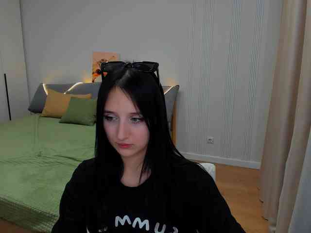 JulietteMonli webcam
