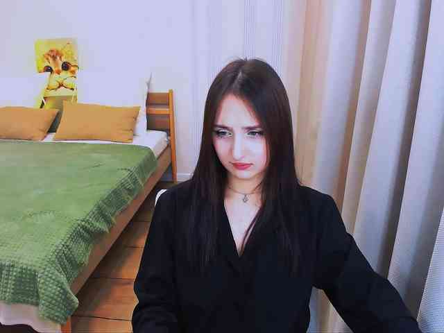 JulietteMonli webcam