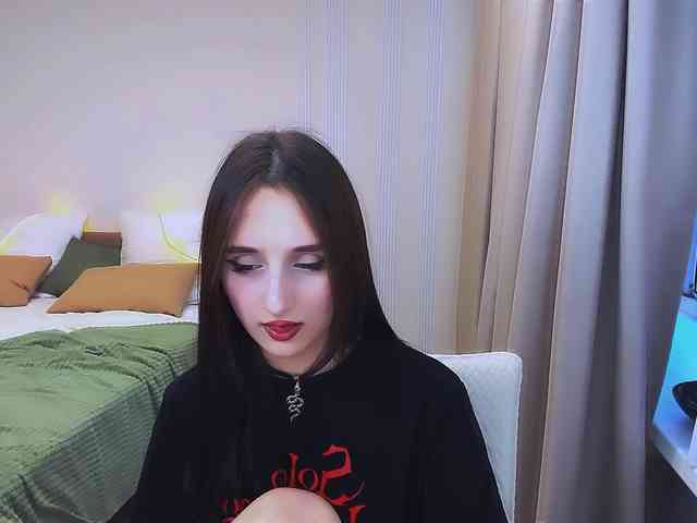 Модель: JulietteMonli