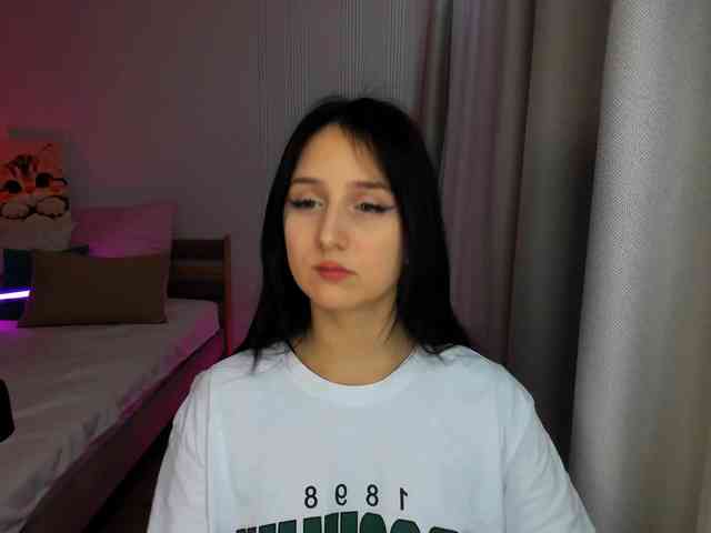 JulietteMonli webcam