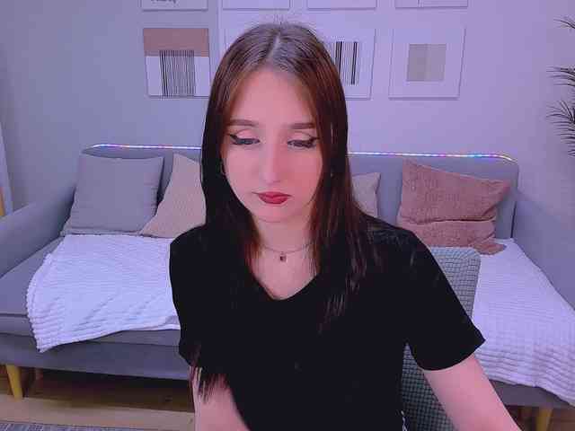 JulietteMonli webcam