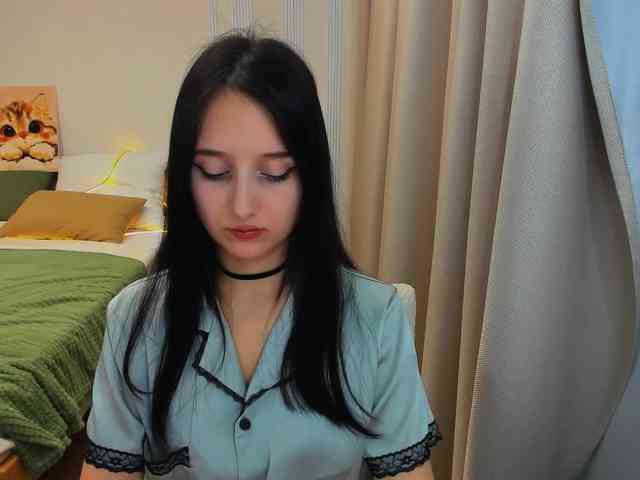 JulietteMonli webcam