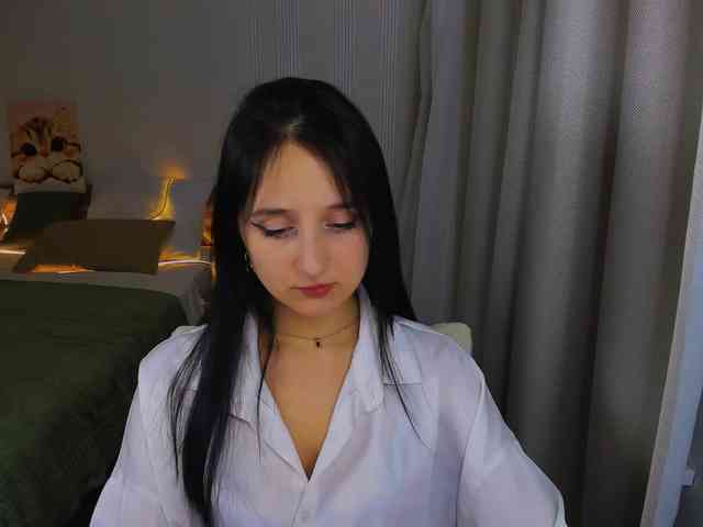 JulietteMonli webcam