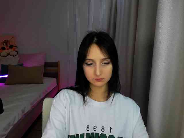 JulietteMonli webcam