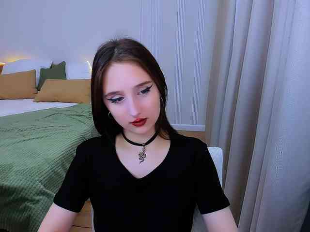 JulietteMonli webcam