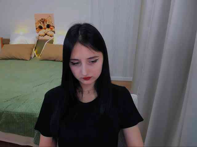 JulietteMonli webcam