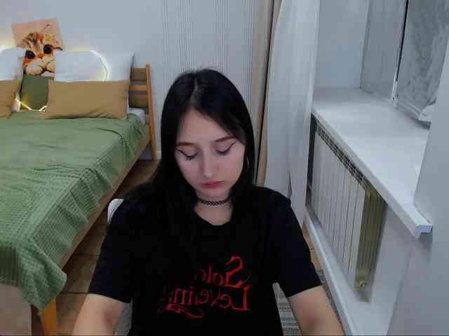 JulietteMonli webcam