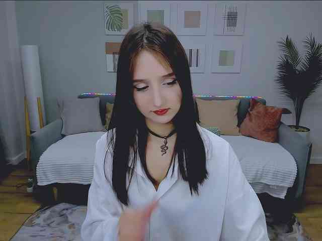 JulietteMonli webcam