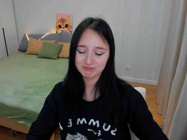 JulietteMonli webcam