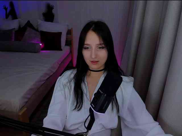 JulietteMonli webcam