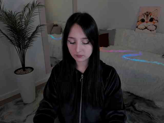 JulietteMonli webcam
