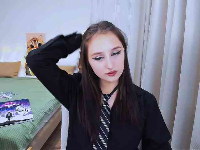 JulietteMonli webcam