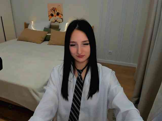 JulietteMonli webcam