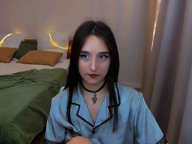 JulietteMonli webcam
