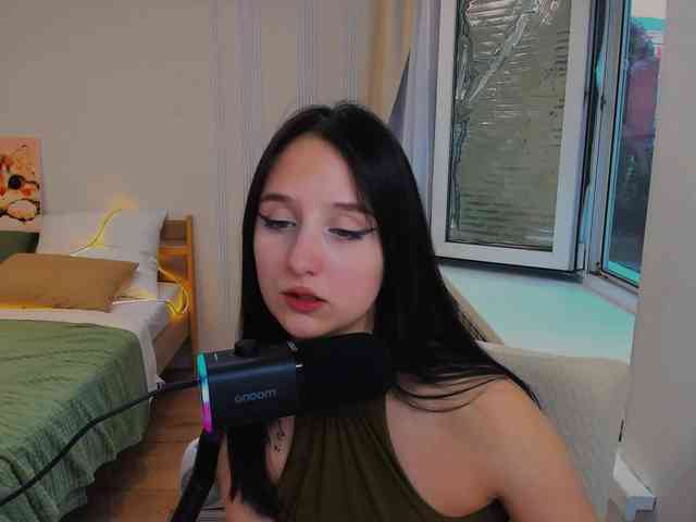 JulietteMonli's webcam live show