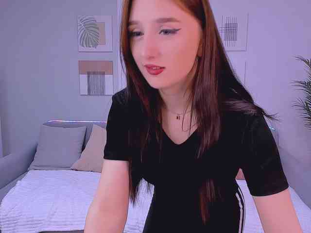 JulietteMonli webcam