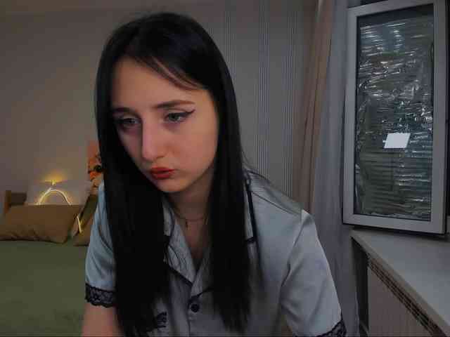JulietteMonli webcam
