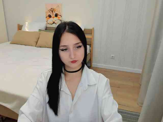 JulietteMonli webcam
